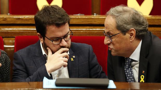 Quim Torra y Pere Aragonès, en el Parlament de Cataluña