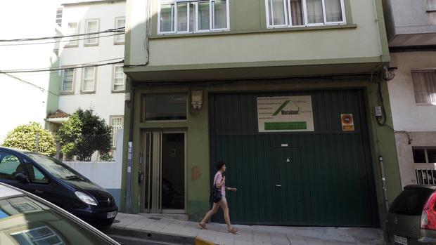 Exteriores de la vivienda donde malvivía el bebé. No había denuncias de los vecinos