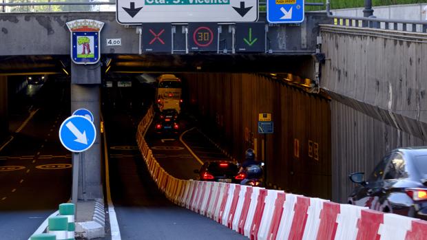 El túnel de Bailén, días antes de ser cortado al tráfico completo