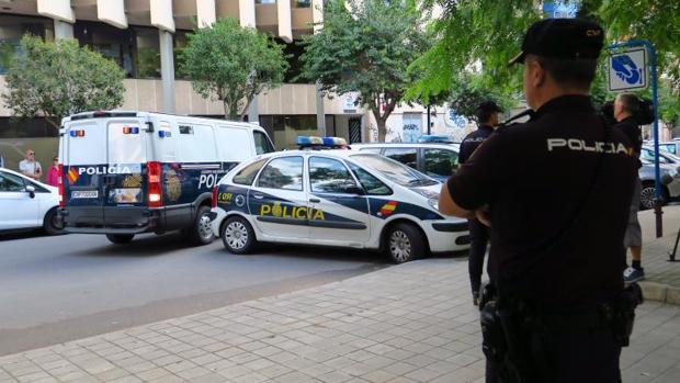 Efectivos policiales en una imagen de archivo