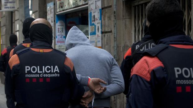 Agentes de los Mossos d'Esquadra en una imagen de archivo