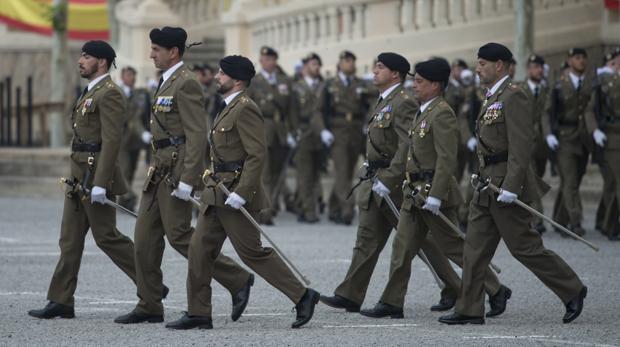 El Ejercito Refuerza Con Retenes Las Instalaciones Militares Secundarias De Cataluna