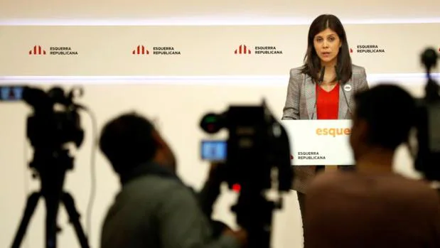 La portavoz y secretaria general de ERC, Marta Vilalta, durante una comparencencia en la sede del partido