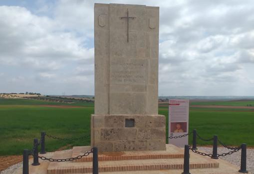 Cruz de don Jorge recién restaurada