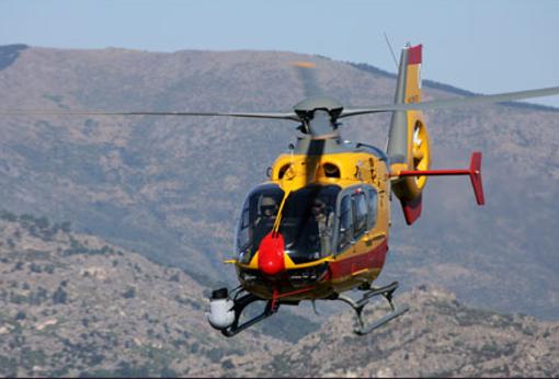 Helicóptero EC-135 de la UME, similar al del Ejército del Aire