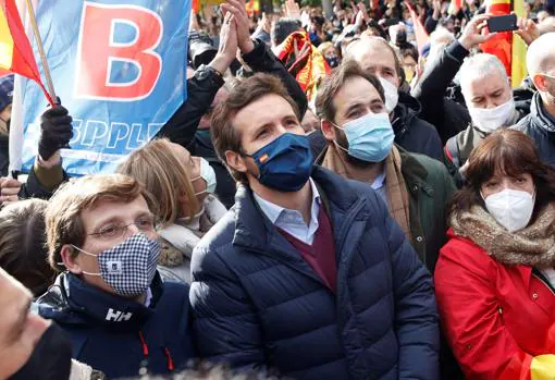 Pablo Casado llegó a la manifestación, después de su encuentro en León