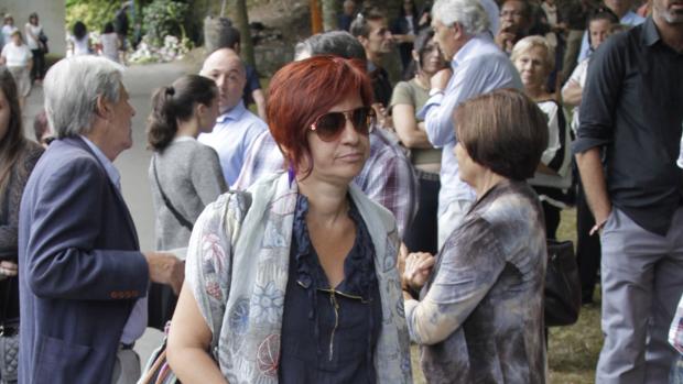Sandra Ortega en el entierro de su madre, en Oleiros (2013)