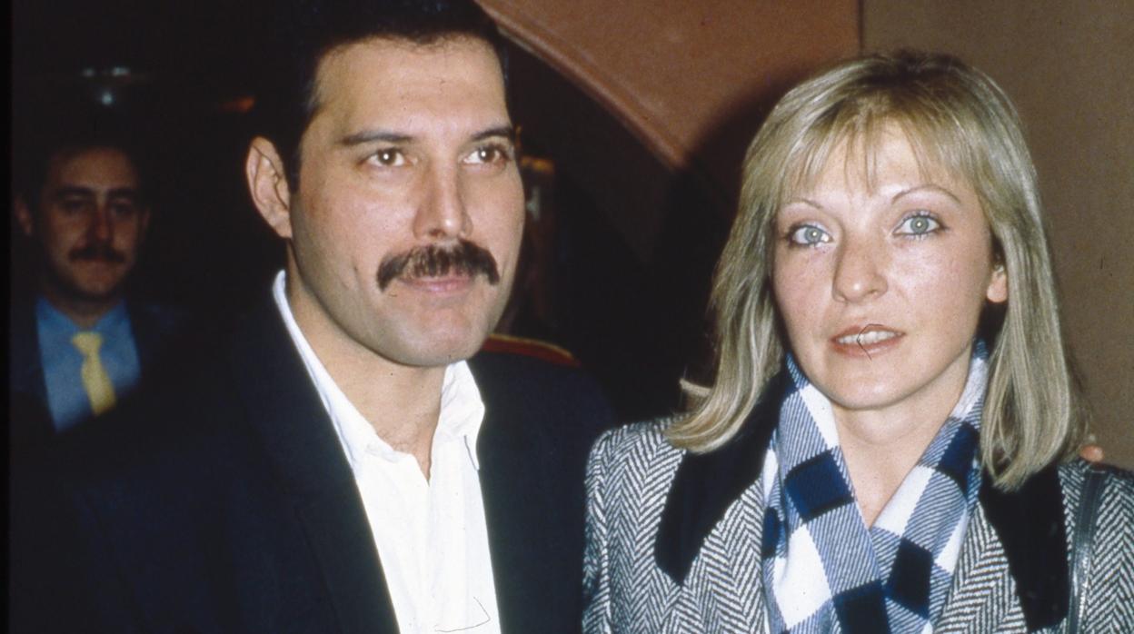 Mary Austin La única Mujer En La Vida De Freddie Mercury