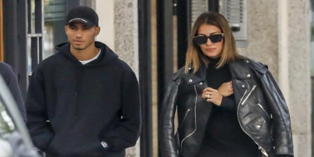 Hiba Abouk y Achraf Hakimi dan la bienvenida a su primer hijo