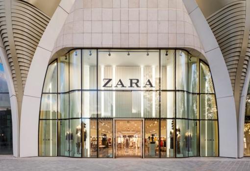 Window of a Zara store