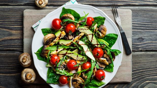Las ensaladas son una buena opción para aumentar el consumo de verduras y hortalizas