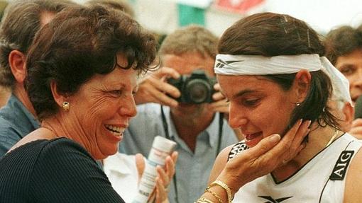 Marisa Vicario and her daughter Arantxa Sánchez Vicario are their times of sporting glories
