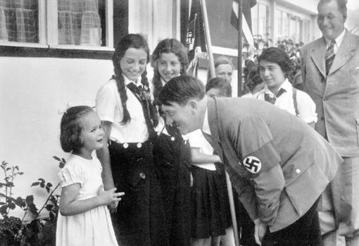 Novia Y Esposa De Adolfo Hitler