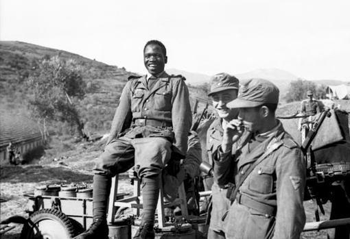 Miembros de la Legión Árabe