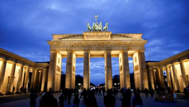 La Puerta De Brandemburgo De Berlin No Se Ilumina Por Rusia