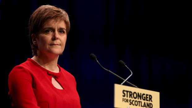 Nicola Sturgeon habla en la conferencia anual del SNP en Aberdeen