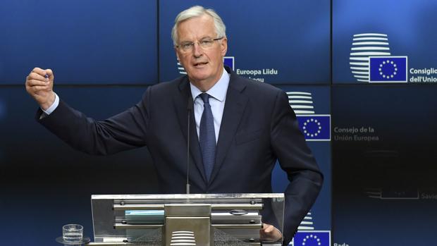 El negociador europeo para el Brexit, Michel Barnier, pide claridad a Londres durante su comparecencia pública