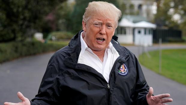 Donald Trump habla con la prensa en la Casa Blanca