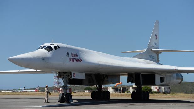Uno de los aviones Tupolev Tu-160 de Rusia que llegaron a Caracas el pasado 10 de diciembre