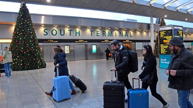 Pasajeros en el aeropuerto de Gatiwick