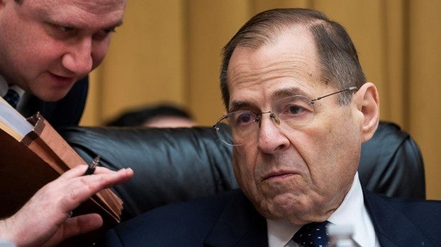 El presidente del Comité Judicial de la Cámara Baja de EE.UU., Jerry Nadler, durante la celebración de un comité para declarar en desacato al Congreso al fiscal general, William Barr