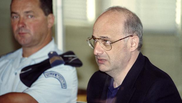 Jean-Claude Romand durante su juicio en 1996 en la corte de Bourg-en-Bresse, en Francia