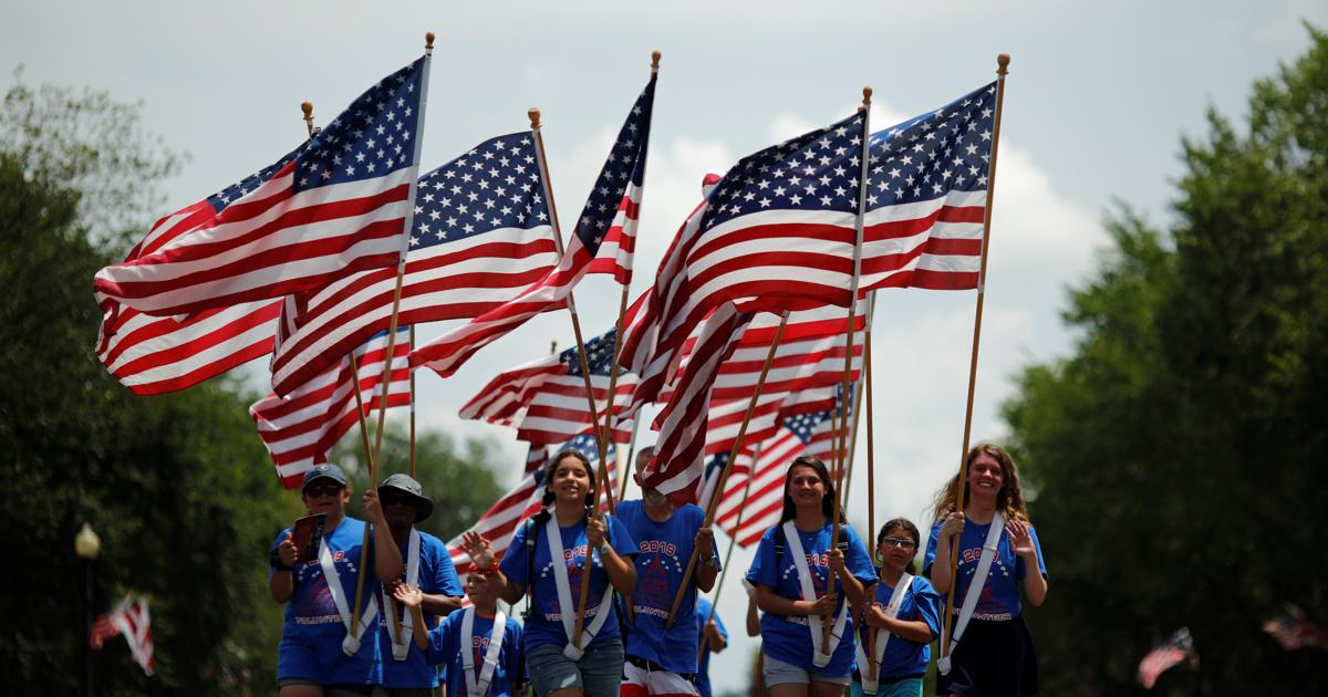 Trump dinamita las tradiciones y se apropia del 4 de Julio