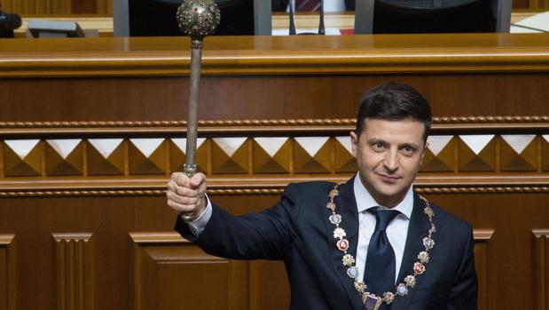 El presidente ucraniano, Volodímir Zelenski, disuelve la Rada Suprema el pasado mayo