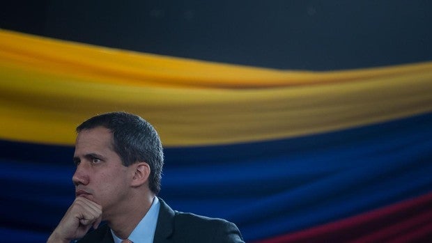 Guaidó anuncia una ayuda de 20 millones de dólares para combatir el coronavirus