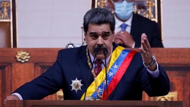 Maduro sabotea la recogida de firmas de la oposición para el revocatorio