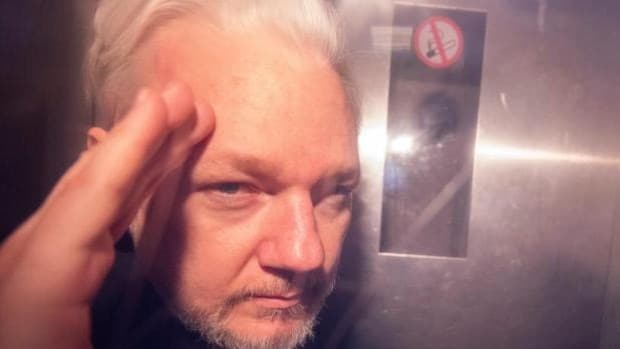 Assange, el fundador de WikiLeaks, queda a un solo paso de sentarse en el banquillo en EE.UU.
