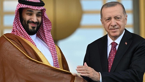 Erdogan pasa página del asesinato del periodista Khashoggi y recibe al Príncipe heredero saudí