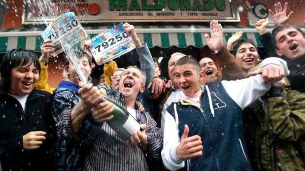 Así lo celebran unos afortunados otros años