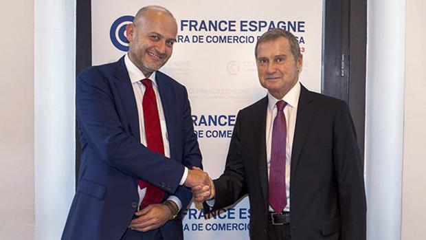 Christian Stein, director global de Comunicación de Seat y Philippe Saman director de la Cámara de Comercio Francesa de Barcelona