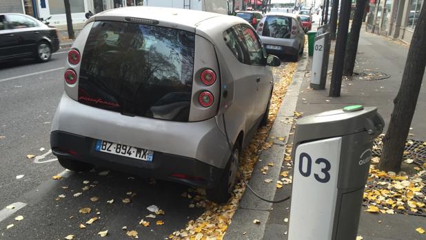 Vehículos eléctricos en París