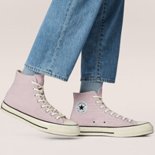 Empieza el curso con un nuevo par de Converse Chuck Taylor
