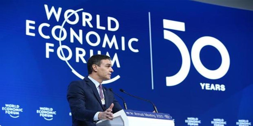 Sánchez daña a España en el exterior