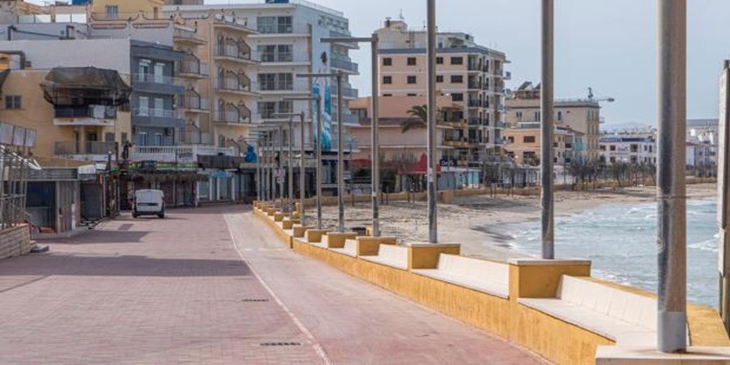 Condena al turismo y al sector del ocio