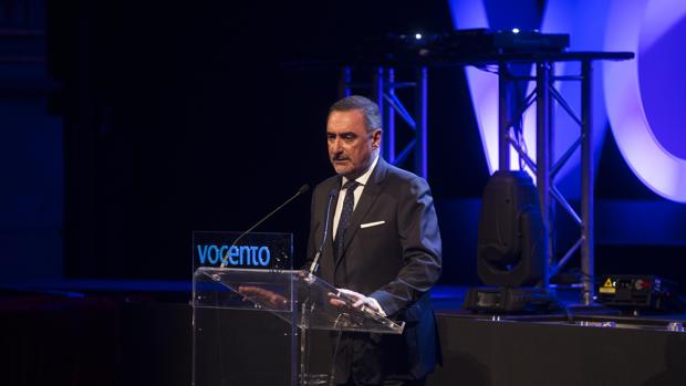 Carlos Herrera