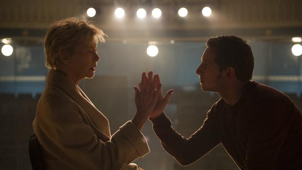 Los 30 años que separan a Jamie Bell (el niño de «Billy Elliot») y Annette Bening no son obstáculo para el amor