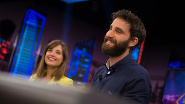 Dani Rovira y Michelle Jenner, en «El hormiguero»