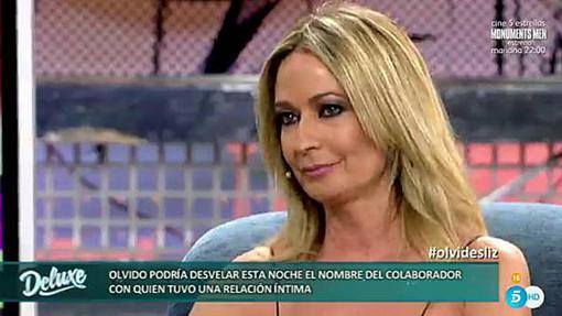 Olvido Hormigos, durante una entrevista en «Sábado Deluxe»