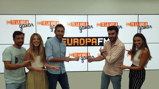 El equipo de «Te la vas a ganar», el nuevo programa de Europa FM