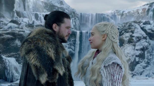 Jon Nieve y Daenerys, en «Juego de Tronos»