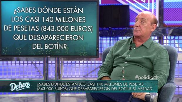 El Dioni, sometiéndose al polígrafo en «Sábado deluxe»