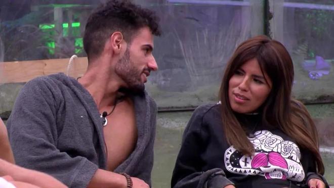 Asraf Beno e Isa Pantoja en «Gran Hermano VIP», en 2018