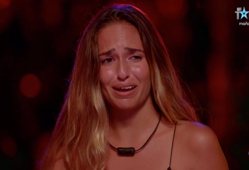 Las lágrimas de Claudia al escuchar las palabras de su novio