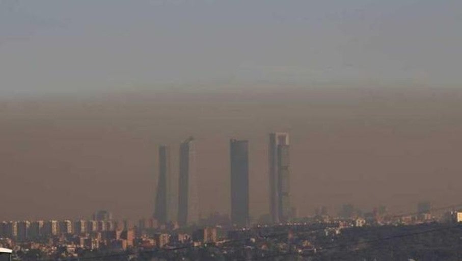 Las contaminación del aire nos deja calvos