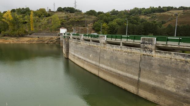 Estado del embalse del Ebro en Reinosa, Cantabria