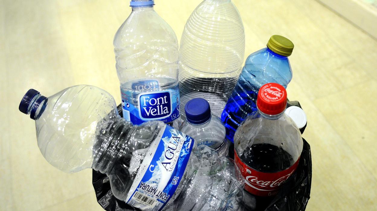 La prohibición de botellas de plástico ya es una realidad en varias ciudades alrededor del mundo
